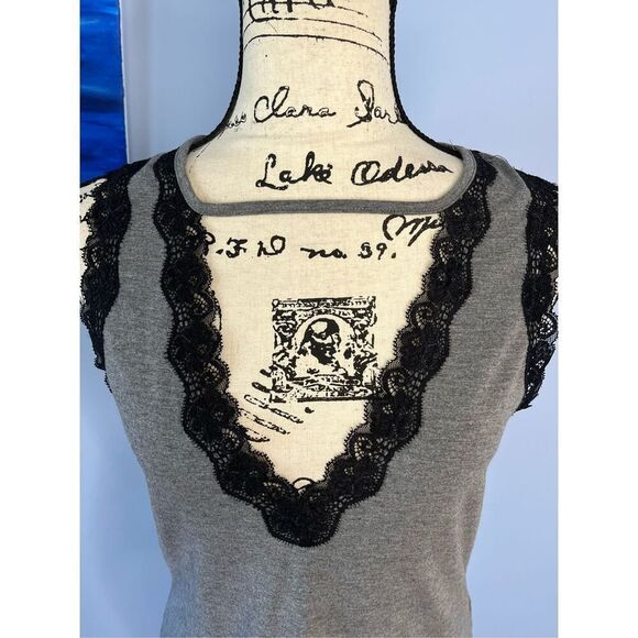 RED by Buckle Lace V-Neck Bodysuit Women’s L Gray - Picture 6 of 11